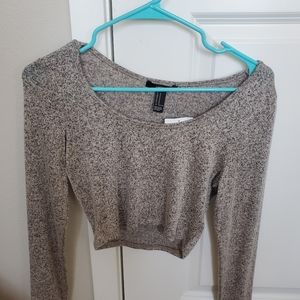 Long sleeve crop top